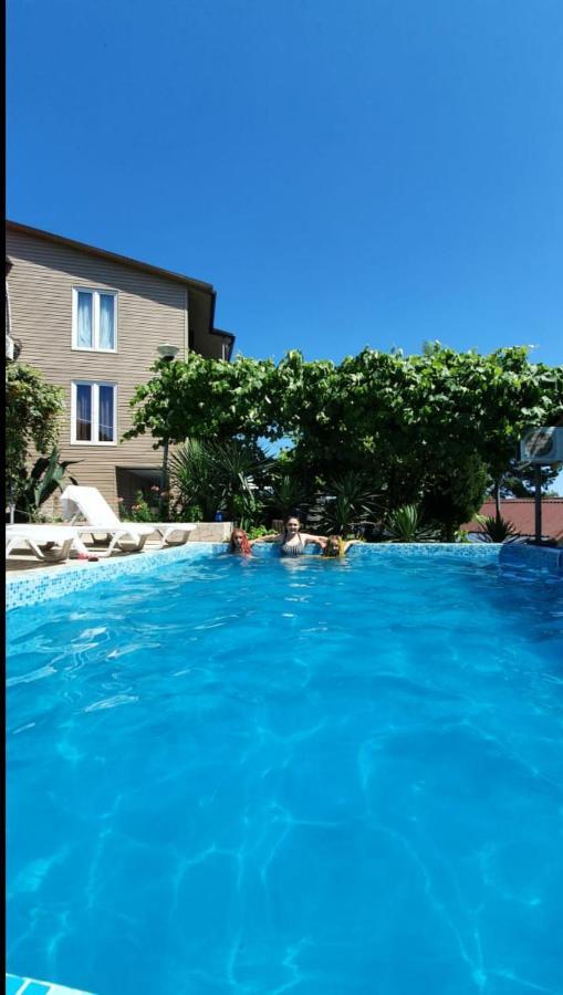 Ривер Гагра Hotel Bagian luar foto