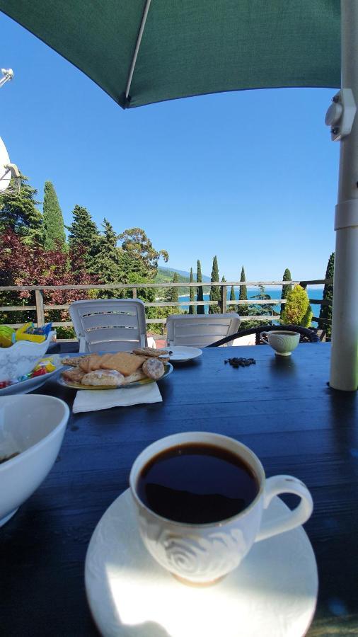 Ривер Гагра Hotel Bagian luar foto