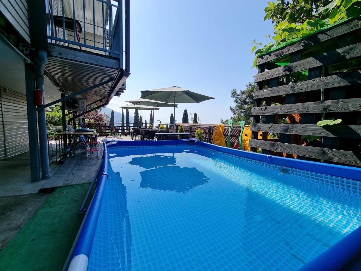 Ривер Гагра Hotel Bagian luar foto